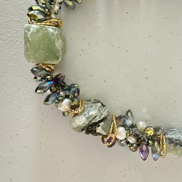 Prehnite Chunky 9" Necklace Crystal Statement Stone Jewelry Bead Green Gold Blue - Picture 8 of 10